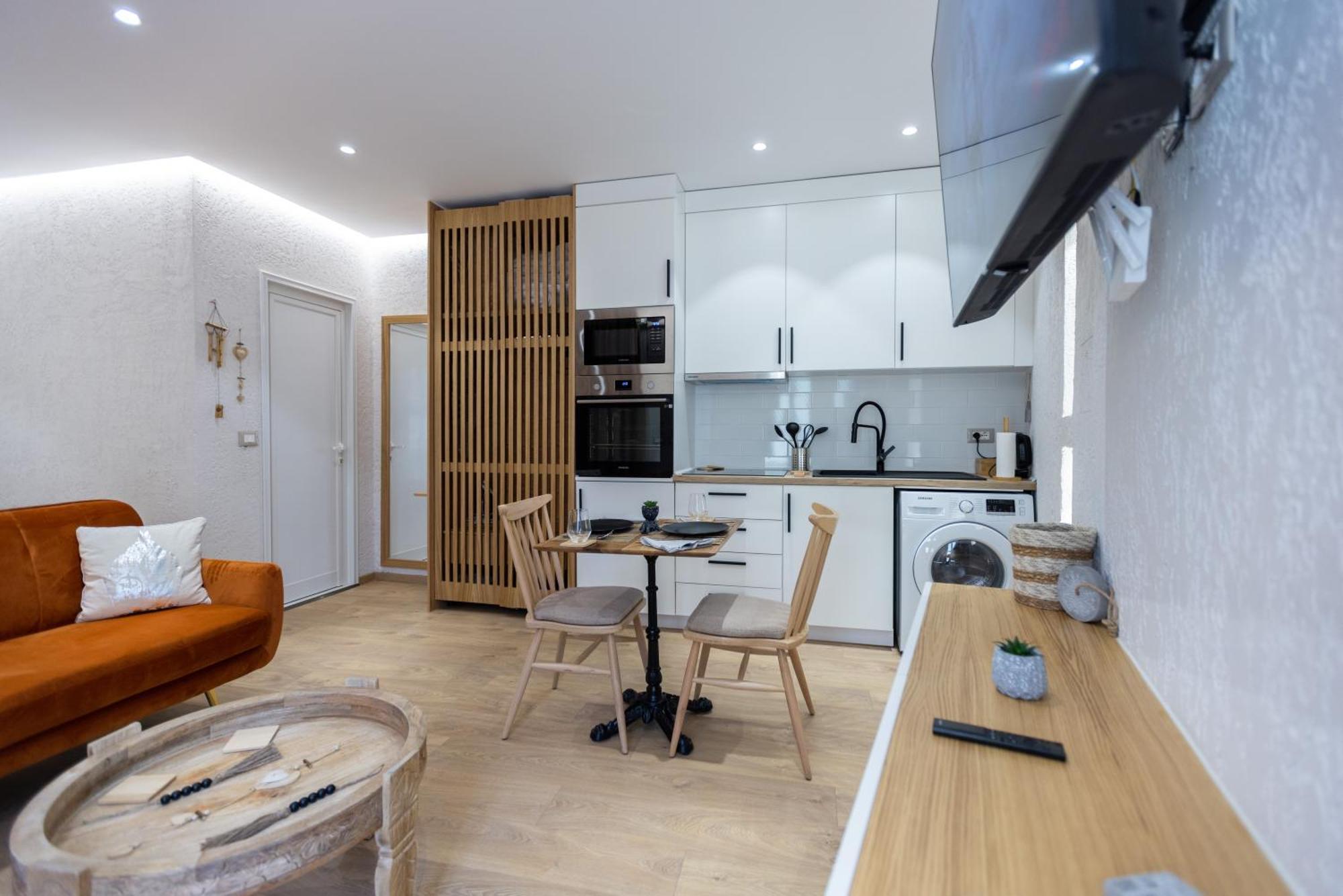 Boho Central Apartment ティラナ エクステリア 写真