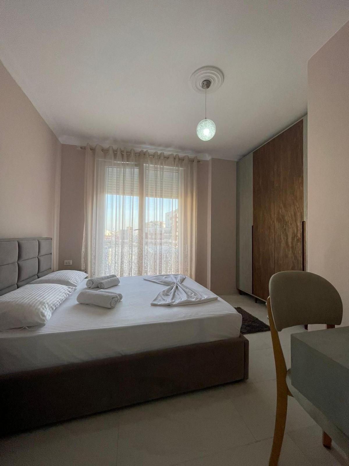 Boho Central Apartment ティラナ エクステリア 写真